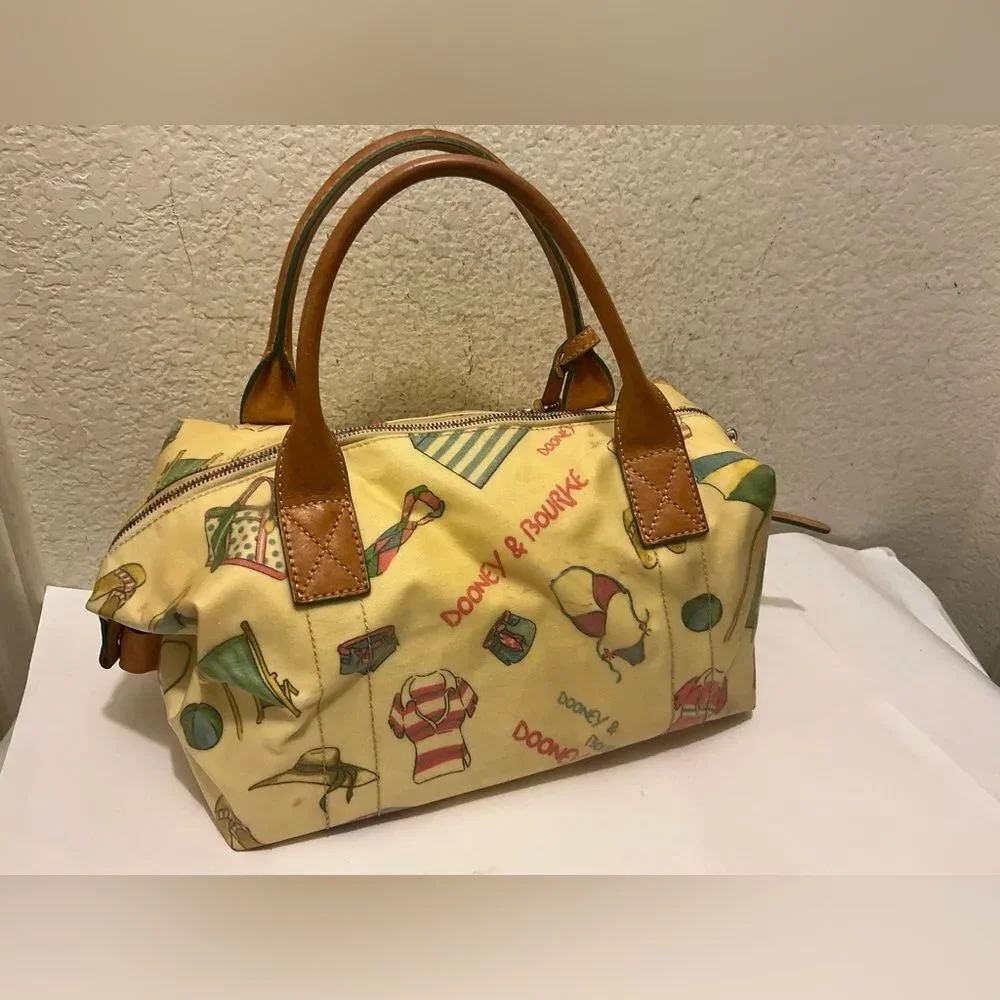 Dooney And Bourke Miami Beach Print bag rainbow zipper Rare
